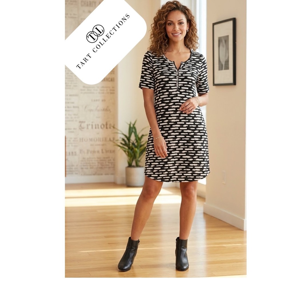 Tart Collections Black White Abstract Brushstroke Henley T-Shirt Dress XS NEW